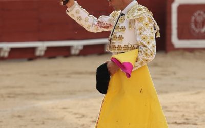 Toledo cierra su “Corpus” con una extraordinaria corrida del Conde Mayalde y Eugenio de Mora pasea una oreja.