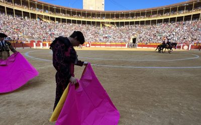 La Feria de Hogueras de Alicante ratifica su auge y vigencia con casi 52.000 asistentes