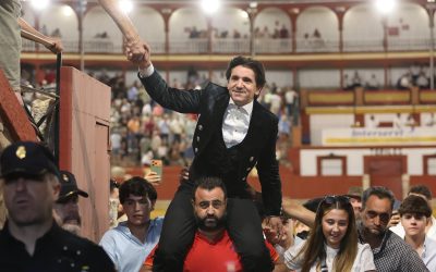 Lleno, faenas grandes sin espada y Diego Ventura a hombros en el cierre